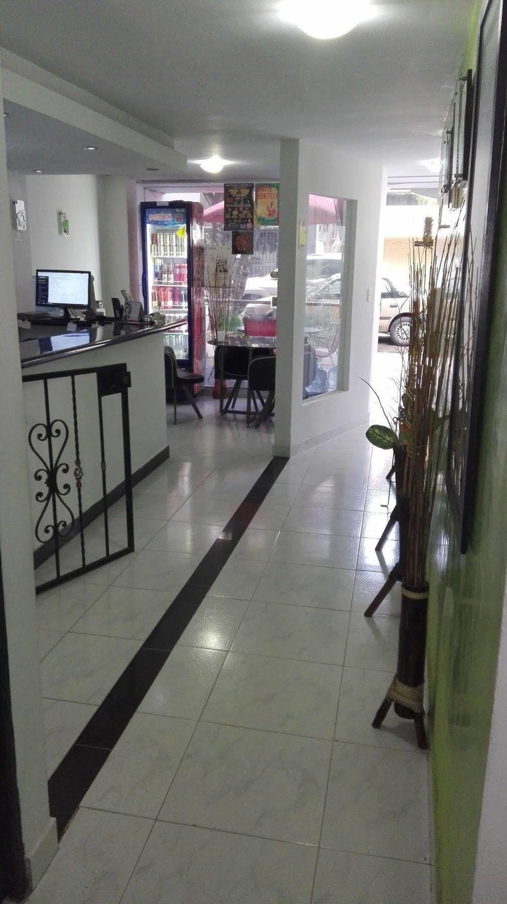 Hotel Paradise Lleras Medellín Extérieur photo