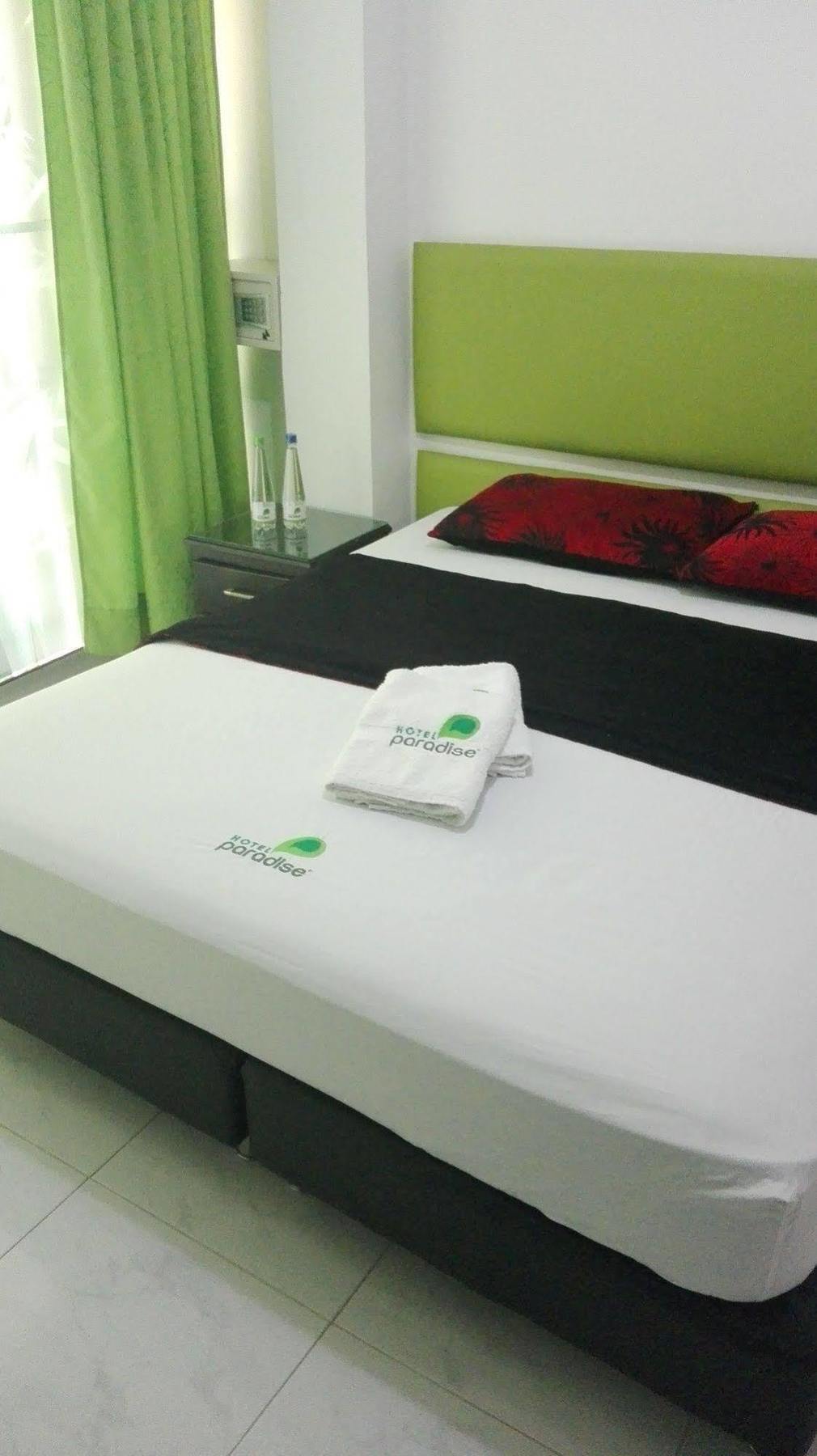 Hotel Paradise Lleras Medellín Extérieur photo